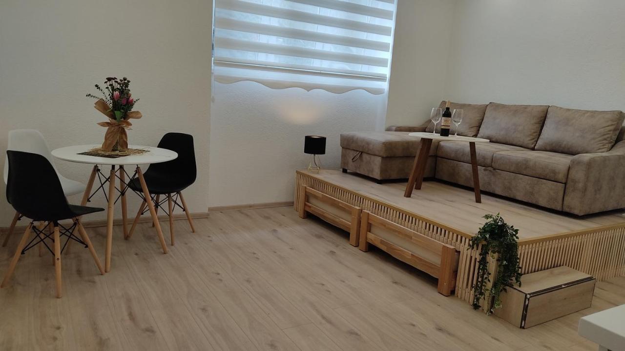 Studio Apartment - A Bit Of Joy Sarajevo Ngoại thất bức ảnh