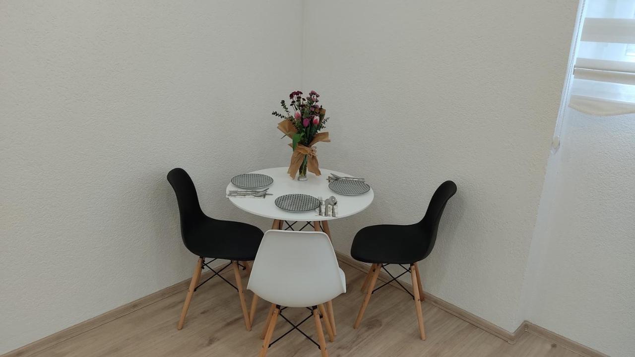 Studio Apartment - A Bit Of Joy Sarajevo Ngoại thất bức ảnh