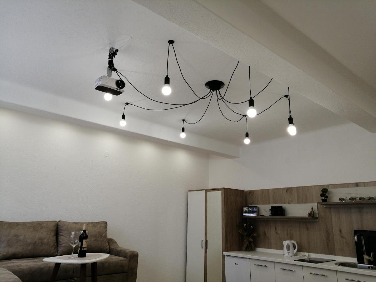 Studio Apartment - A Bit Of Joy Sarajevo Ngoại thất bức ảnh